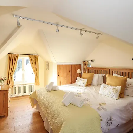 Highbeck Crosthwaite